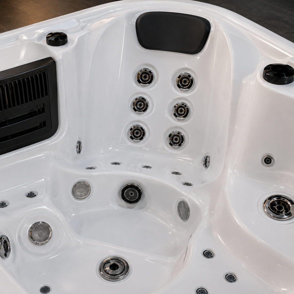 New Arrival Massage Luxury Outdoor Hot Tub Spa for 5 Person view 04