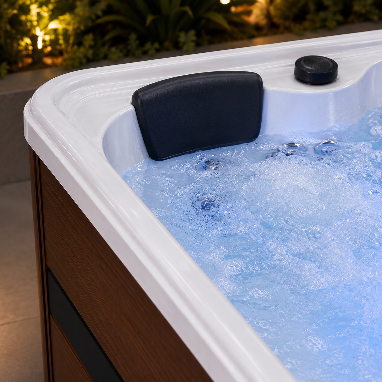 Outdoor SPA Hot Tub Bath Massage SPA Bathtub 3 Person Function Outdoor Spa for Garden Balcony view 05
