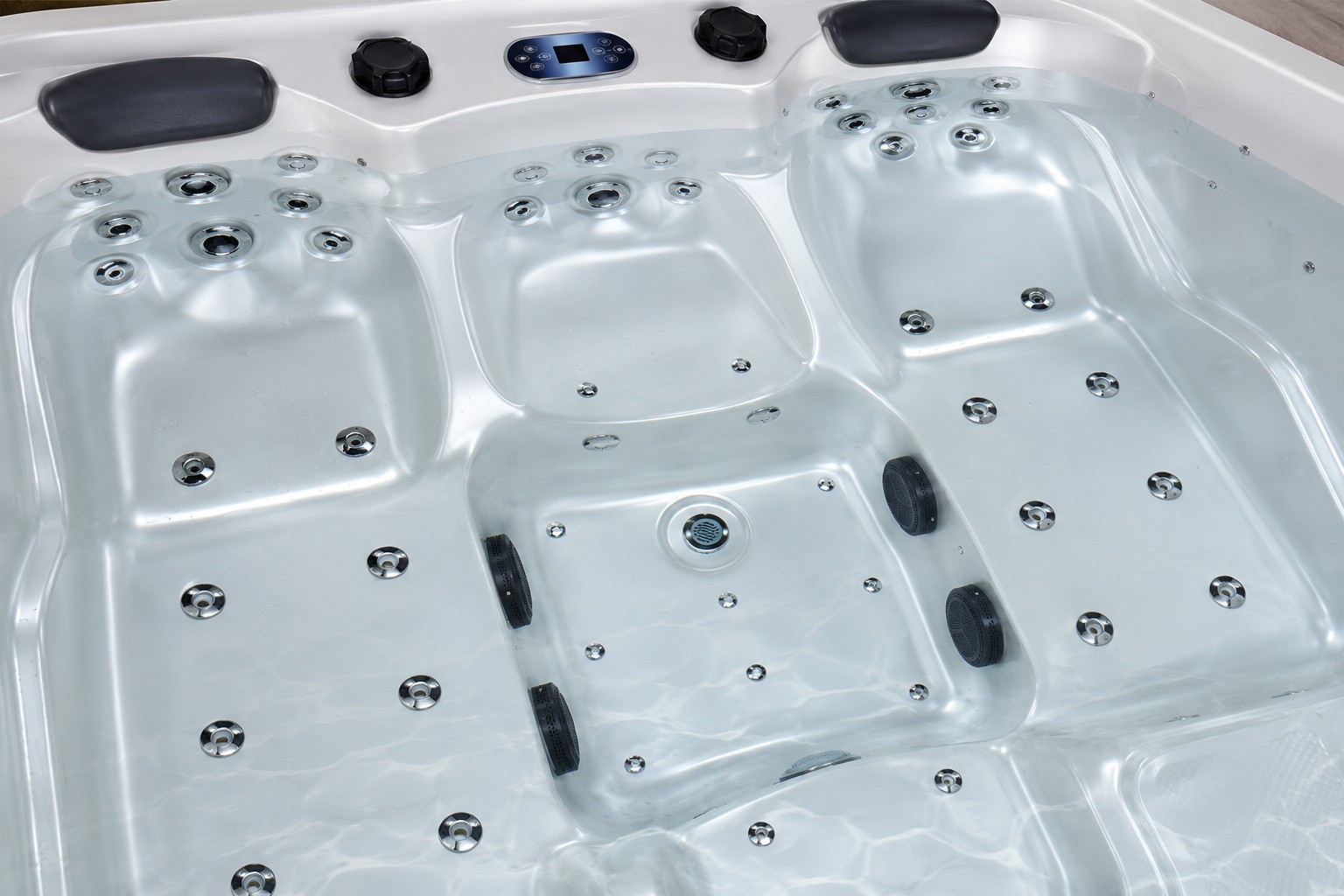 US Acrylic White Bath Tub Whirlpool Pool Outdoor Whirlpool Hot Tubs view 04
